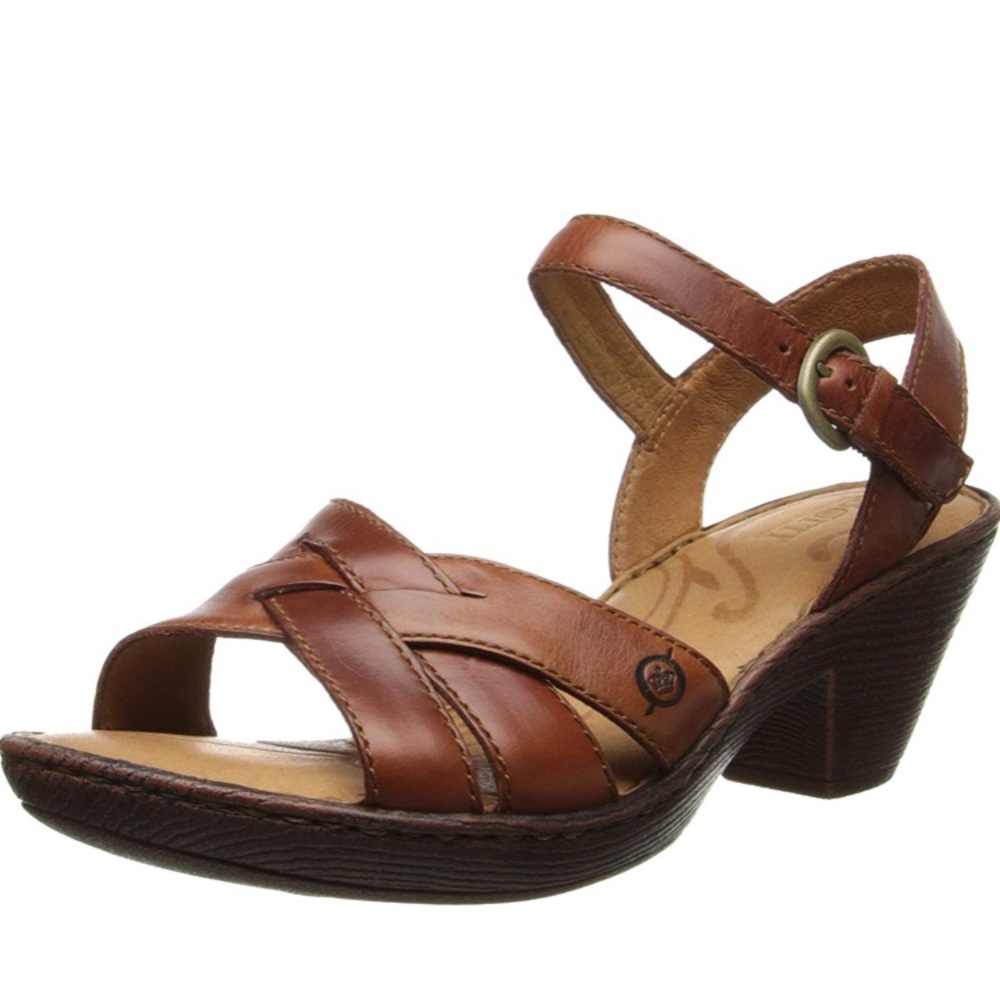 Last chance! ✨ Born Heeled Sandals